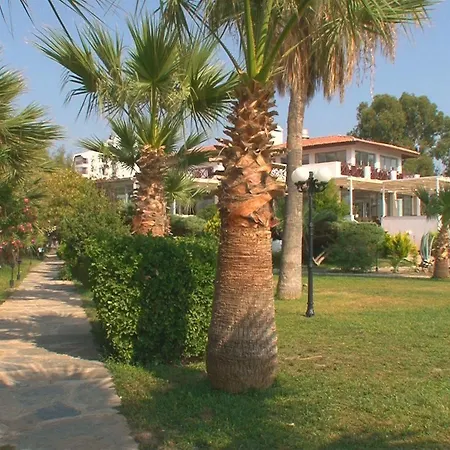 فندق Sentinus 4*