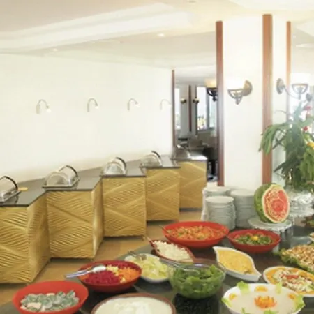 Sentinus 4* Kuşadası