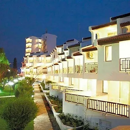 Otel Sentinus 4*