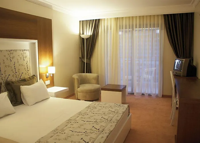 Sentinus 4* Kusadası