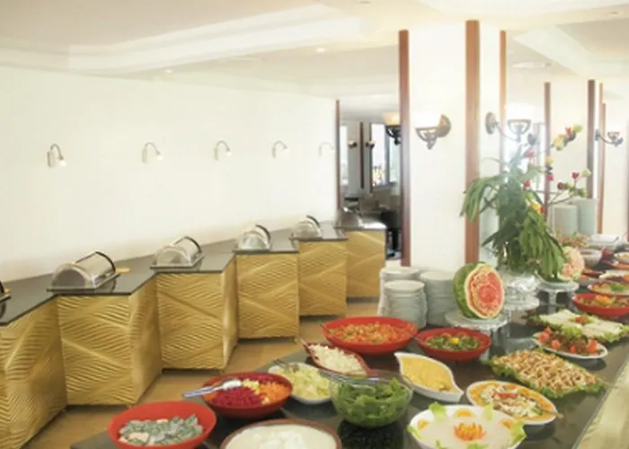 Sentinus 4* Kusadası