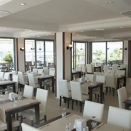 Otel Sentinus 4*