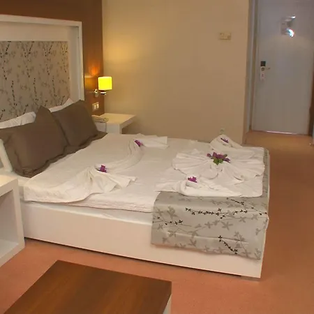 Otel Sentinus